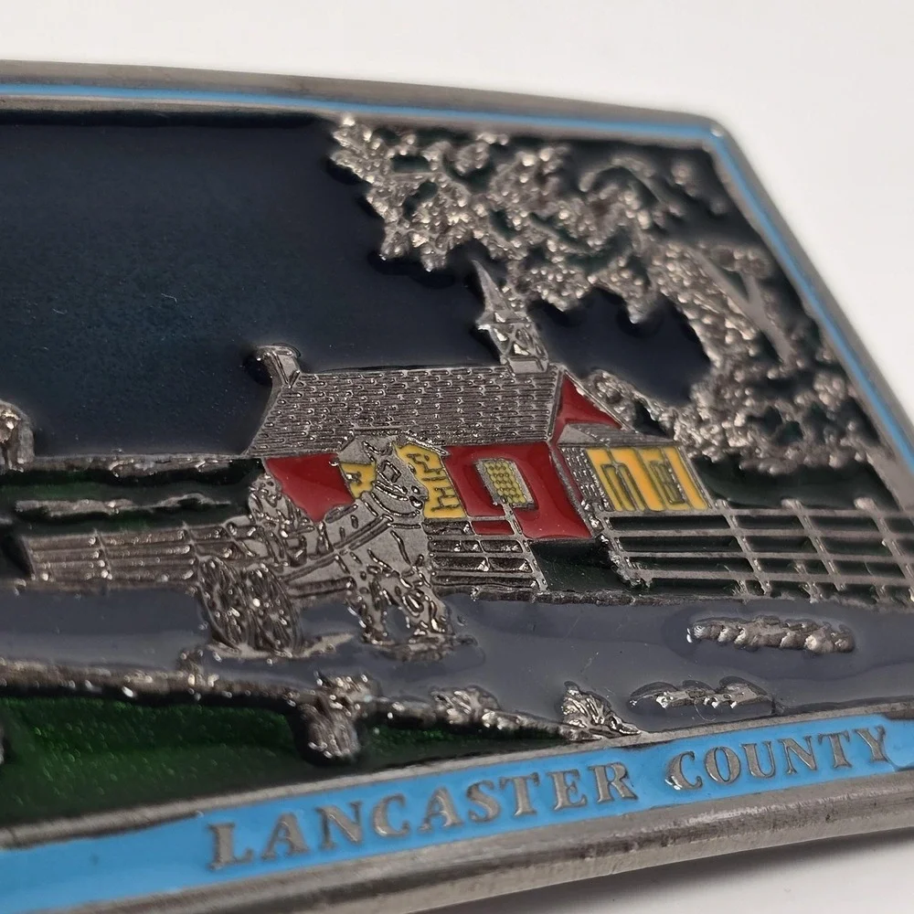 Lancaster County Belt Buckle Mens Silver Enamel Amish Buggy Souvenir Made in USA